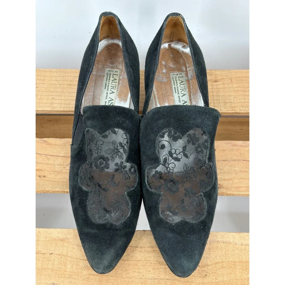 Laura Ashley Vintage Black Suede Lace Cutout Pumps Kitten Heel Spain‎ Size 39